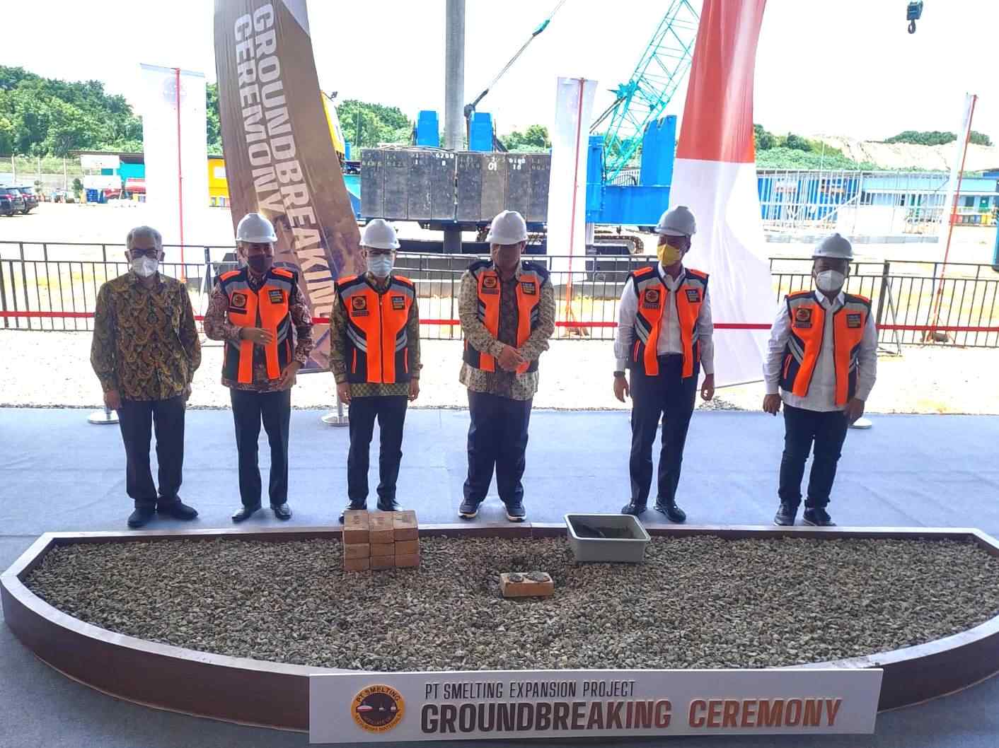 Menteri Perindustrian Agus Gumiwang Kartasasmita di Surabaya, Minggu (20/2). (Foto: istimewa)