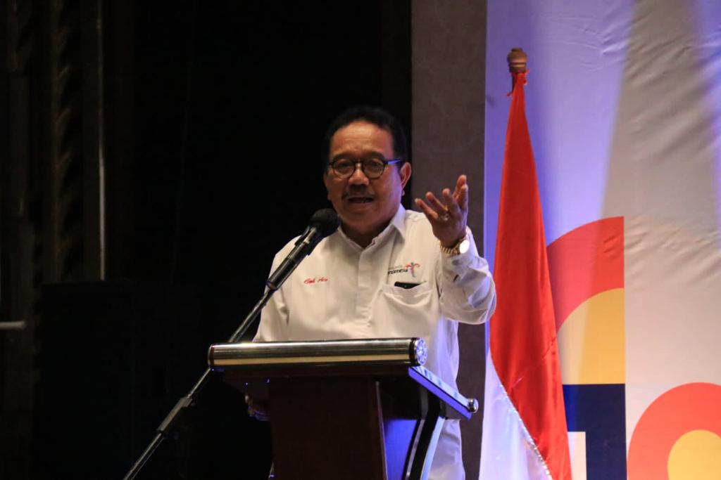 Wagub Cok Ace saat membuka Rapat Kerja Daerah III DPD IHGMA Bali, di The Stones Hotel, Legian, Badung pada Rabu (20/4). (Foto: istimewa)