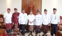 Rektor Unud saat melakukan audiensi di Rumah Jabatan Gubernur Bali, Jayasabha Denpasar, Kamis (02/06). (Foto: istimewa)