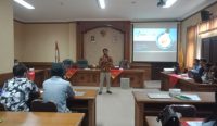 Pengenalan Aplikasi Tokoikan.id oleh Gde Raka Angga Kartika. (Foto: istimewa)
