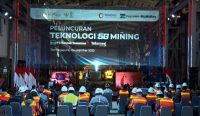 Presiden Jokowi meluncurkan teknologi 5G Mining di PTFI, Distrik Tembagapura, Mimika, Papua, Kamis (01/09). (Foto: istimewa)