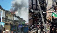 Bangunan Apotek Sehat Farma Gianyar (kiri) mengalami kebakaran diduga akibat korsleting listrik di lantai 2 dan anggota Polsek Gianyar (kanan) melakukan olah TKP, Senin (9/1/2023). Foto: polsek/gianyar/istimewa