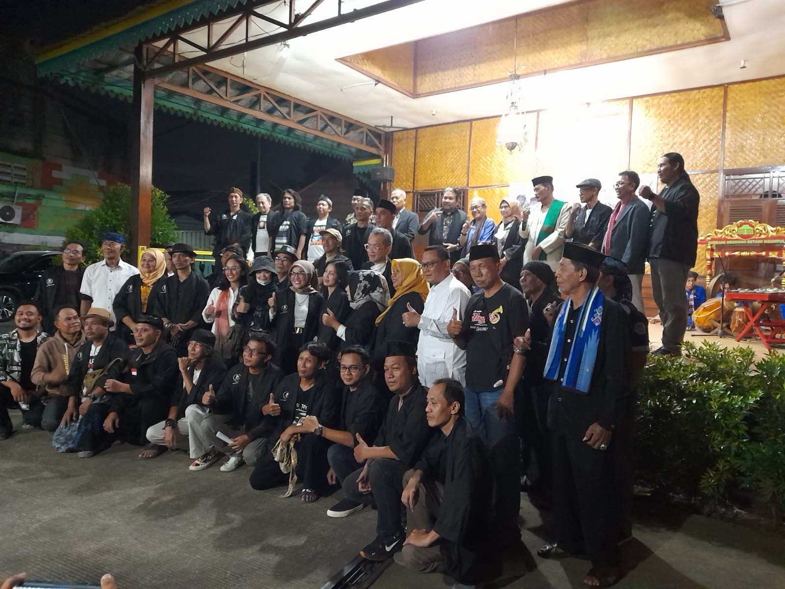Acara pemutaran film “GONG SI BOLONG” di Betawi Ngoempoel Creative Centre (BNCC) di Tanah Baru, Beji, Depok, Sabtu (7/01). (Foto: doc. LKD)