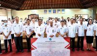 Penandatanganan komitmen bersama menuju WBK dan WBBM di lingkungan kantor BKPSDM Kota Denpasar, pada Rabu (11/01). (Foto: Hms/Pemkot Denpasar)