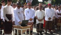Wali Kota Denpasar, I Gusti Jaya Negara luncurkan Aplikasi Denpasar Prama Sewaka (DPS), bertempat di Gedung DNA, Senin (27/02/2023). (humas/diksimerdeka.com)