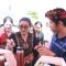 Ketua TP PKK Provinsi Bali Ny. Putri Koster saat membuka secara resmi Kreativitas danPemberdayaan Sekolah Luar Biasa (SLB) 2023 di Lapangan Timur Monumen Perjuangan Rakyat Bali, Renon Denpasar, Kamis (25/5) pagi. (Foto:doc/diksimerdeka.com)