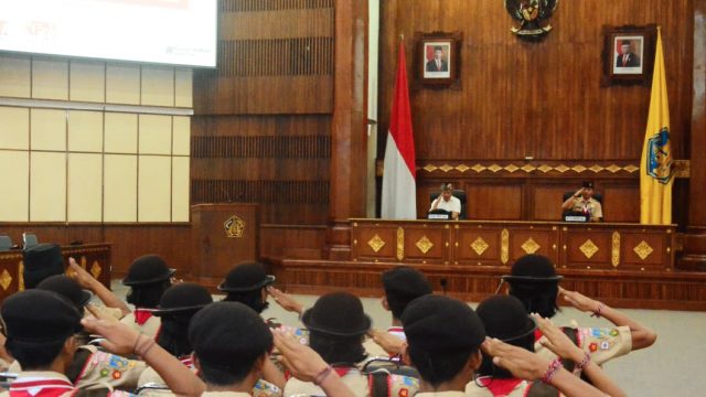 Ket foto : Pelepasan kontingen Kwarda Bali yang akan berlaga dalam LT- dan KPN 2023, Kamis (15/06/2023)