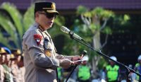 Kapolresta Palu saat memberikan arahan di Apel Gelar Pasukan Operasi Patuh Tinombala 2023. (Foto : Humas Polresta Palu)