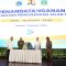Penandatanganan Perjanjian Pengusahaan Jalan Tol (PPJT) Kamal–Teluknaga–Rajeg, bertempat di Kantor Kementerian PUPR, Selasa (1/8/2023). Foto: Dok/PUPR