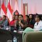 Kepala Desa Tegal Harum, Denpasar Komang Adi Widiantara mendampingi Wawali Kota Denpasar, I Kadek Agus Arya Wibawa saat memaparkan kemajuan desa di Calon Juara Lomba Desa Tingkat Regional. Foto: Ngurah/Hms Pemkot Denpasar