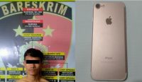 Pelaku pencurian dua unit handphone di Jalan Asam I Lorong Nurhasana Kelurahan Kabonena, Kota Palu, Selasa (03/10/2023). Foto: dok/Polsek Palu Barat.
