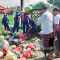 penertiban pembuangan sampah liar di sekitaran kawasan Taman Pancing Timur, Desa Pemogan, Jumat (10/11/2023). Foto: dok/Pemkot Denpasar.