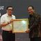 S. M. Mahendra Jaya terima penghargaan Pemprov Bali Terbaik III Predikat Istimewa Atas Penilaian Indeks Reformasi Hukum Tahun 2023. Foto:dok/hms
