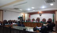 Sidang lanjutan SPI Unud di Pengadilan Tindak pidana korupsi pada, Selasa (12/12/23). Sumber: Dewa Fathur/wacanabali.com