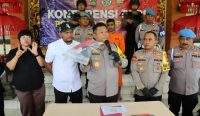 Kapolresta Denpasar Kombes Pol. Wisnu Prabowo saat konfrensi pers, bertemppat di Kantor Polresta Denpasar, Rabu (10/01/2024). Foto: dok/Polresta Denpasar