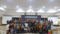 Acara Tatap Muka Penerima Beasiswa & Peresmian Community Development Bank Sampah SD yang dilaksanakan oleh Paguyuban Anindyaguna Karya Salemba Empat (KSE), Sabtu (13/01/2024). Foto: dok/unud.ac.id