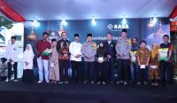 Pelaksanaan bazar sembako murah jelang Ramadhan oleh Polda Metro Jaya, Jumat (22/03/2024). Foto: dok/Polda Metro Jaya