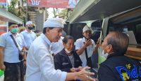 Pelayanan pajak daerah oleh Bapenda Kota Denpasar dalam beberapa kesempatan yang lalu. Foto: dok/Pemkot Denpasar