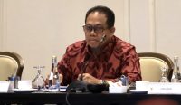Penjabat Gubernur Bali Sang Made Mahendra Jaya saat rapat Rakor Panitia Nasional WWF ke-10 di Bali International Convention Centre, Nusa Dua, Sabtu (20/4/2024). Foto: dok/Pemprov Bali