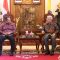 Konsul Jenderal Tiongkok di Denpasar Zhang Zhisheng beraudensi dengan Penjabat (PJ) Gubernur Bali Sang Made Mahendra Jaya bertempat di Jaya Sabha, Kediaman Gubernur Bali, Senin (13/5/2024). Foto: dok/Pemprov Bali