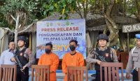 Foto : Kapolres Jembrana AKBP Endang Tri Purwanto, saat Konferensi Pers di Asri Kurma Konservasi Penyu