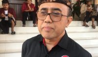 I Gusti Ngurah Jaya Negara saat ditemui di DPD PDIP Bali, Senin (17/06/2024). Foto: dok/Agus P