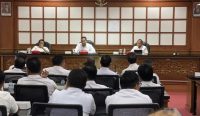 Sosialisasi budaya anti korupsi yang dihadiri kepala sekolah se-Bali, di Kantor Inspektorat Provinsi Bali, Renon, Denpasar, pada Rabu (24/7/2024). Foto: dok/Pemprov Bali.