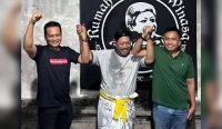 Ipat siap dampingi Kembang Hartawan maju pilkada Jembrana 2024. Foto: dok/diksimerdeka.com