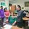 Wakil Wali Kota Denpasar I Kadek Agus Arya Wibawa saat meninjau langsung proses verifikasi Penerimaan Peserta Didik Baru (PPDB) Online Tingkat SMP di Kota Denpasar, Selasa (02/07/2024). Foto: dok/Agus P