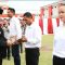 Pj Gubernur Bali Sang Made Mahendra Jaya memberikan remisi kepada para tahanan dalam rangka Hari Kemerdekaan, Sabtu (17/08/2024). Foto: dok/Pemprov Bali