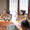 Wali Kota Denpasar, I Gusti Ngurah Jaya Negara membuka secata resmi Focus Group Discussion (FGD) bagi para Kepala Pasar Desa se-Kota Denpasar di Ruangan Sewaka Kertaloka, Gedeng Sewaka Dharma Lumintang, Senin (9/9/2024). Foto: dok/ Pemkot Denpasar