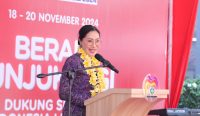 Pj. Ketua TP PKK Provinsi Bali, Ida Mahendra Jaya saat membuka Bulan Kesehatan Gigi Nasional (BKGN) di RSGM Saraswati Denpasar, Senin (18/11/2024). Foto: dok/Pemprov Bali
