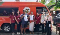 Suasana pelayanan perizinan keliling oleh Penanaman Modal Pelayanan Terpadu Satu Pintu (DPMPTSP) Denpasar. Foto: dok/Pemkot Denpasar