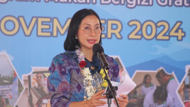 Ketua Tim Penggerak PKK sekaligus Ketua Forum Peningkatan Konsumsi Ikan Nasional (Forikan) Bali, drg. Ida Mahendra Jaya saat menyampaikan sambutan dalam peringatan Harkannas ke-11 Provinsi Bali tahun 2024.Foto: dok/Pemprov Bali