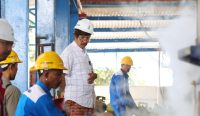 Dinas Perindustrian dan Perdagangan (Disperindag) Provinsi Bali saat melakukan inspeksi mendadak (sidak) terhadap distribusi LPG 3 kg di Kabupaten Tabanan pada Kamis (5/12/2024). Foto: dok/Pemprov Bali