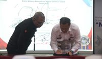 Prosesi Penandatanganan Komitmen Bersama Bangun Zona Integritas, Jumat (24/01/2025). Foto: dok/Kemenkumham Sulteng.