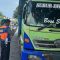 Tim Dinas Perhubungan Kota Denpasar saat melaksanakan Sidak Lalu Lintas dan Angkutan Jalan di Jalan Cargo, pada Jumat (17/1/2025). Foto: dok/Pemkot Denpasar