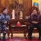 Sang Made Mahendra Jaya menerima kunjungan Kepala Staf TNI Angkatan Laut (KASAL) Laksamana TNI Dr. Muhammad Ali beserta rombongan pada Sabtu (15/2/2025). Foto: dok/Pemprov Bali