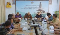Rakor yang dihadiri Kadis ESDM, PT Pertamina Patra Niaga, Hiswana Migas Bali, dan Tim Pengawasan Terpadu Disperindag berlangsung di Ruang Rapat Siddhakarya, Kantor Disnaker ESDM Bali, Selasa (4/2/2025). Foto: dok/Pemprov Bali
