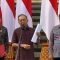 Gubernur Bali Wayan Koster saat mengumumkan gerakan "Bali Bersih Sampah" di Jayasabha, Minggu (6/4/25) sore. Gerakan ini merupakan upaya percepatan pengentasan masalah sampah.