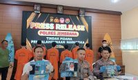 Polres Jembrana melaksanakan konfrensi pers penanganan kasus narkotika sepanjang Maret 2025. Foto: dok/pribadi