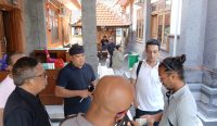 Penindakan WNA yang tinggal melebihi batas waktu izin tinggal (overstay) di wilayah Indonesia, Jumat (04/04/2025). Foto: dok/Pemkot Denpasar