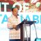 Gubernur Bali Wayan Koster saat meresmikan pemanfaatan PLTS Atap di Anvaya Beach Resort Bali, Jumat (25/4/2025). Foto: dok/Pemprov