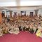 Gubernur Bali Wayan Koster, Wakil Gubernur Nyoman Giri Prasta, bersama para kepala dan wakil kepala daerah asal Bali berfoto bersama Praja IPDN asal Bali usai simakrama dan persembahyangan Hari Tilem di IPDN Jatinangor, Selasa (25/6/2025). Dalam kesempatan ini, juga diserahkan dana gotong royong sebesar Rp50 juta untuk mendukung kegiatan suka duka di Pura IPDN.