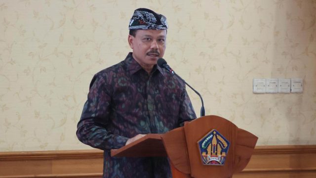 Sekda Bali Dewa Made Indra saat menghadiri PKN, Senin (30/06/2025). Foto: dok/Pemprov Bali