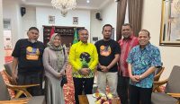 Pengurus JMSI audensi dengan Gubernur Riau terkait kehadiran dalam HUT JMSI 2025, Rabu (16/07/2025). Foto: dok/pribadi