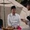 Bupati Jember Muhammad Fawait memberi keterangan kepada awak media di tenda kegiatan Bungadesaku, Minggu (27/7/2025)