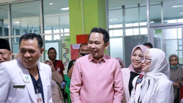 Pemerintah Kabupaten Jember kembali tunjukkan komitmennya. Kali ini, mereka hadirkan program Gus’e Peduli Kesehatan.