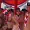 Bupati Jember Muhammad Fawait bersama peserta Apel Peringatan Hari Pramuka ke-64 Kwarda Jawa Timur di Dermaga Ujung Koarmada II Surabaya, Kamis (14/8).