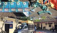 Petugas gabungan Kodim 1617/Jembrana dan Polres Jembrana mengamankan ribuan bungkus rokok ilegal dari sebuah mobil pikap di halaman Mapolres Jembrana, Bali. Rokok tanpa pita cukai merek Mazyww tersebut ditemukan di dalam puluhan dus yang diangkut kendaraan bernopol DK 8301 WG. Barang bukti kemudian diserahkan ke Bea Cukai Denpasar untuk pemeriksaan lebih lanjut. (Foto: dok/hms)